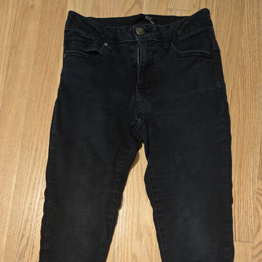 1822 Demin Women's Stretchy Mid-Rise Skinny Jeans